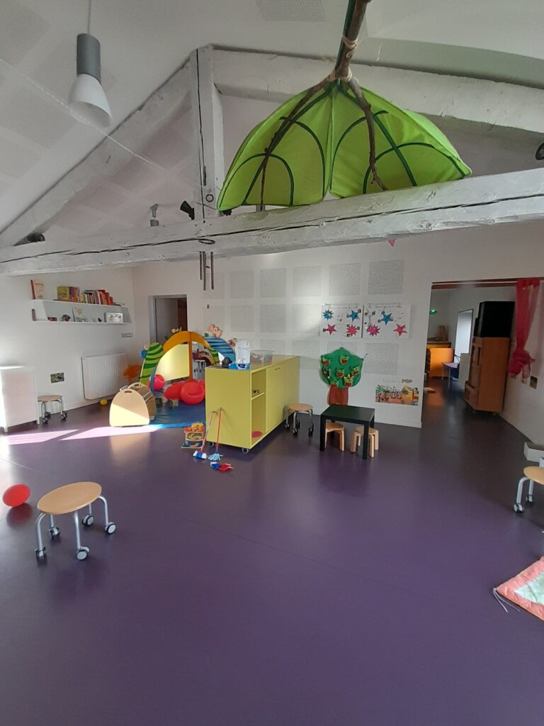 Des sorties au Relais Petite Enfance avec votre assistante maternelle à Lempdes